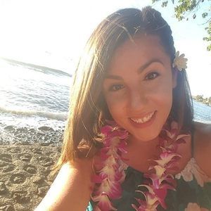 Meet your Posher, Kelli